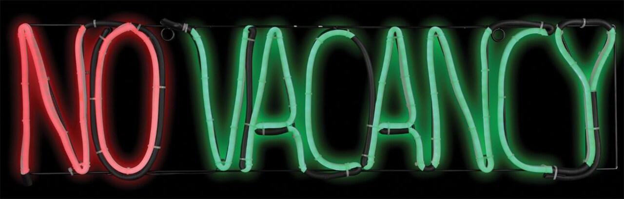 The Costume Center 24" Red and Green Light No Vacancy Decorative Neon Sign